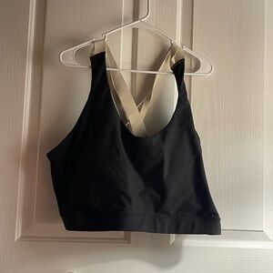 Old navy powersoft active wear Black and Cream Women's Sports Bra
